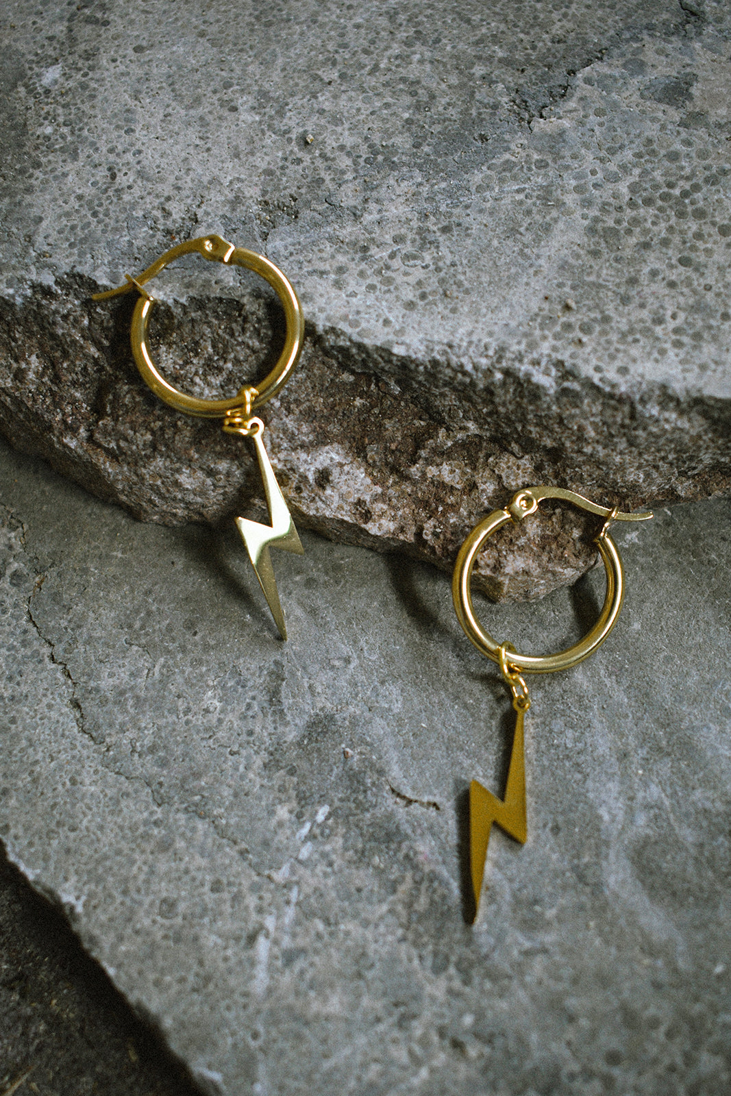 Lightning Earrings Gold